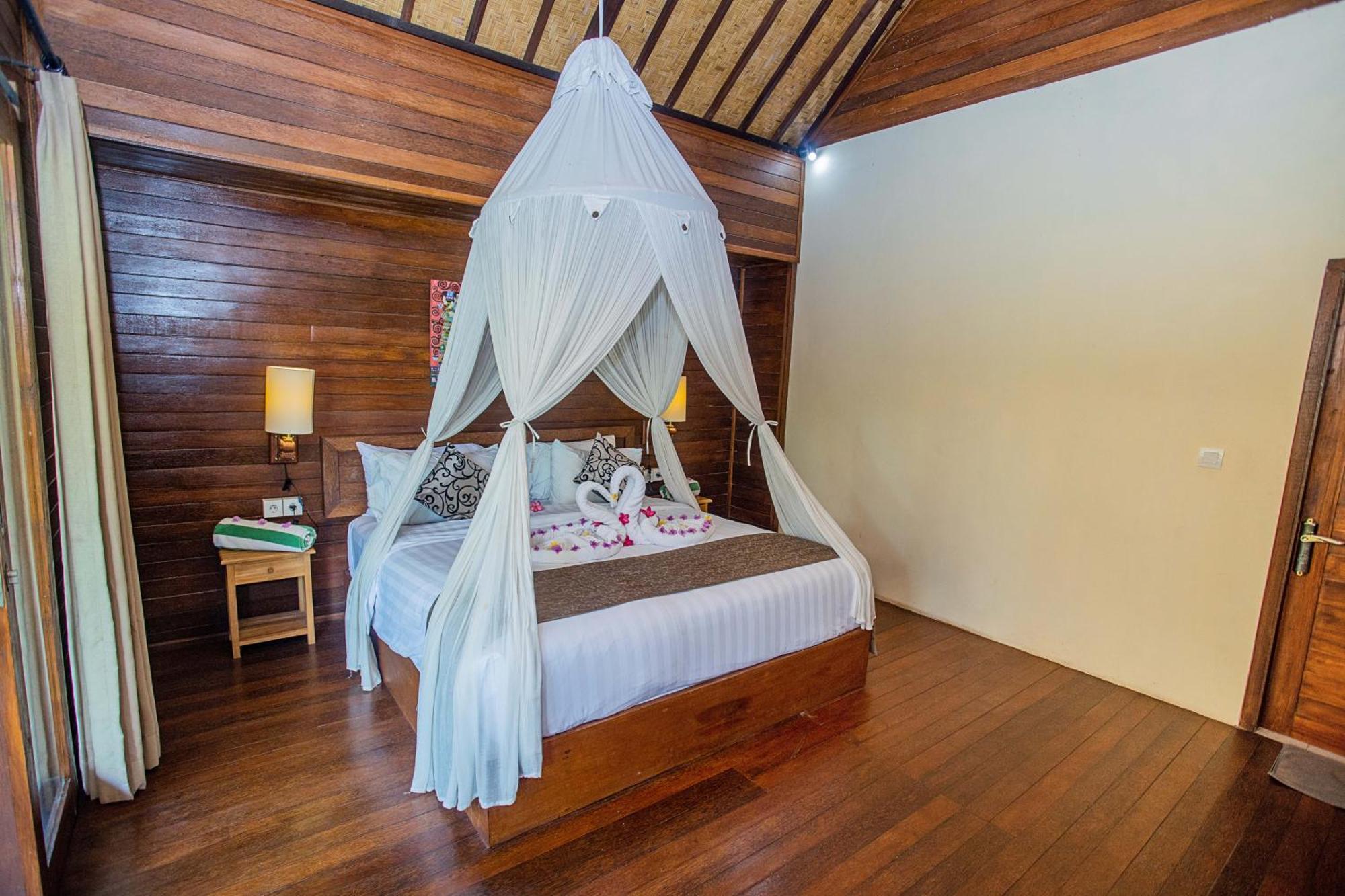 D'Muncuk Huts Hotel Lembongan Exterior foto